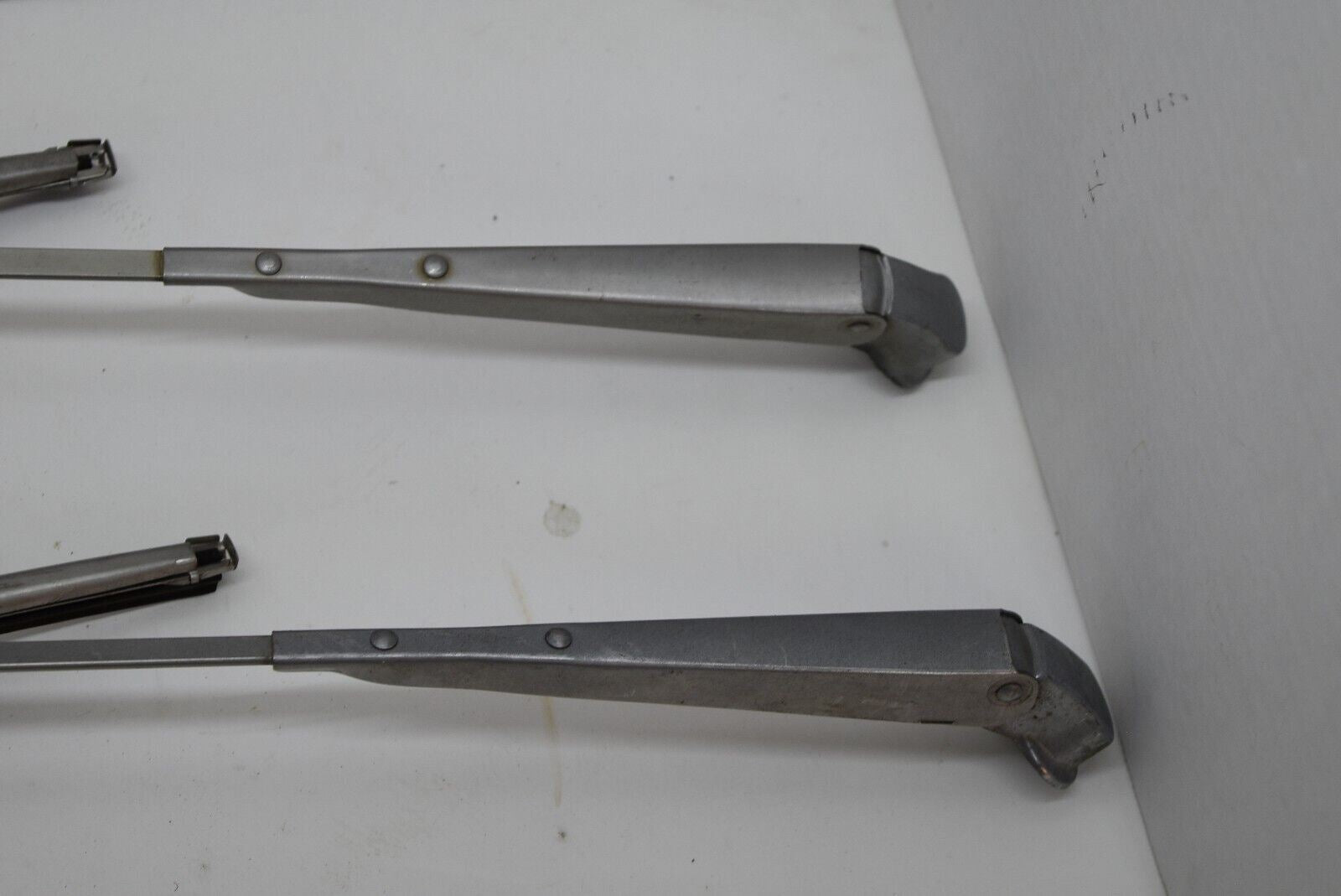 Vintage TRICO Wiper Arm #9 89813-13 set of 2 9561– FatMan's Garage, LLC