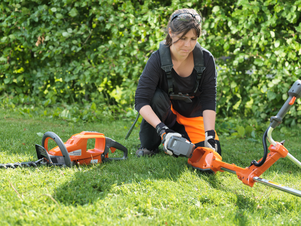 Changing and Charging Batteries, The Hassle of Battery Powered Tools