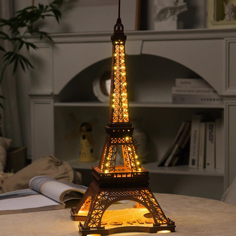 Maquette TOUR EIFFEL AVEC LED REVELL PUZZLE 3D