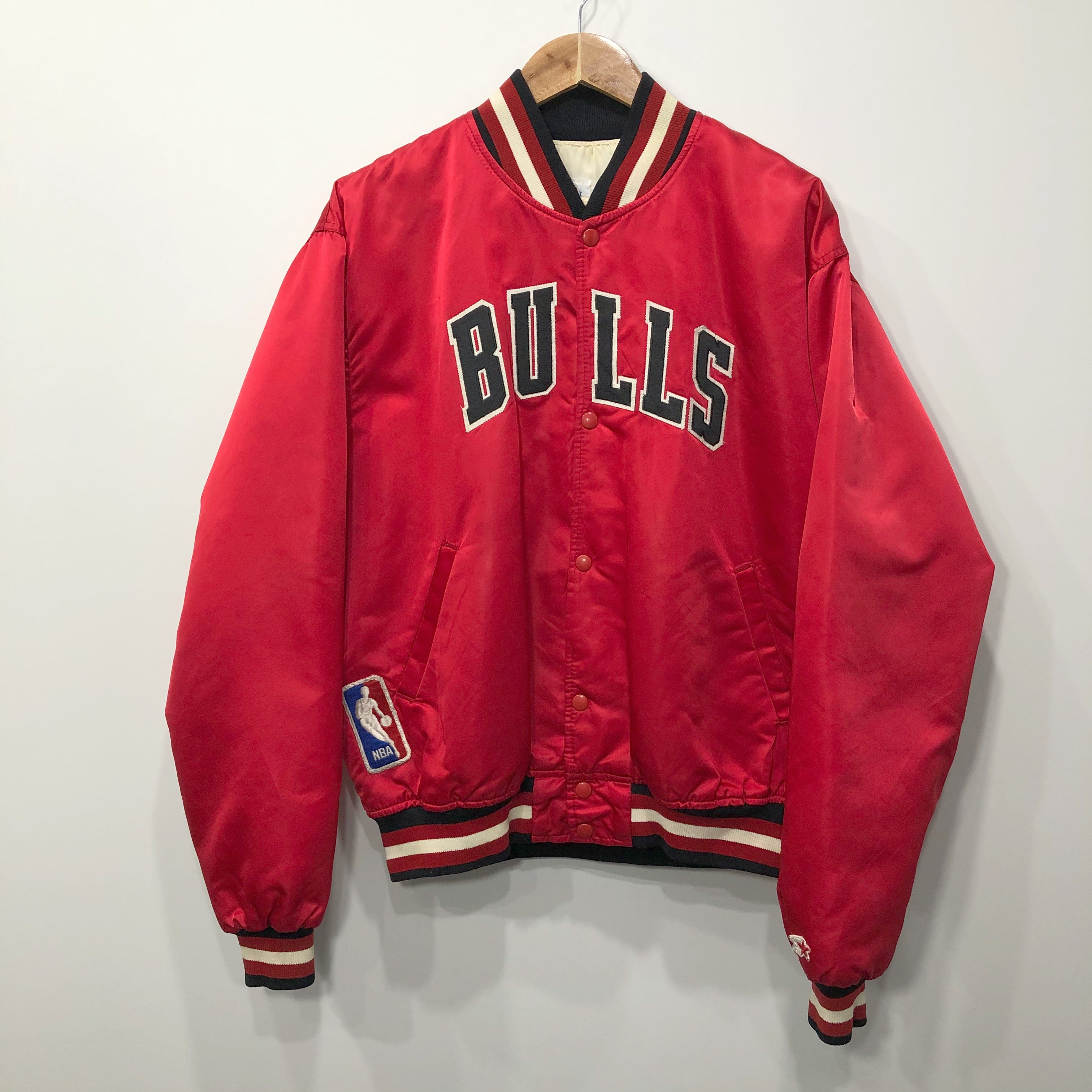Vintage 90's Stater Jacket NBA Chicago Bulls (L/SHORT) – VINTAGELANDNZ