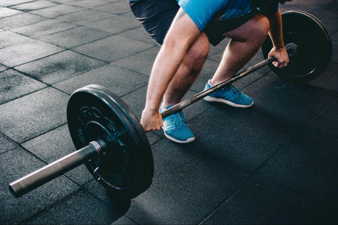 weightlifting makes you prone to biceps tendinitis