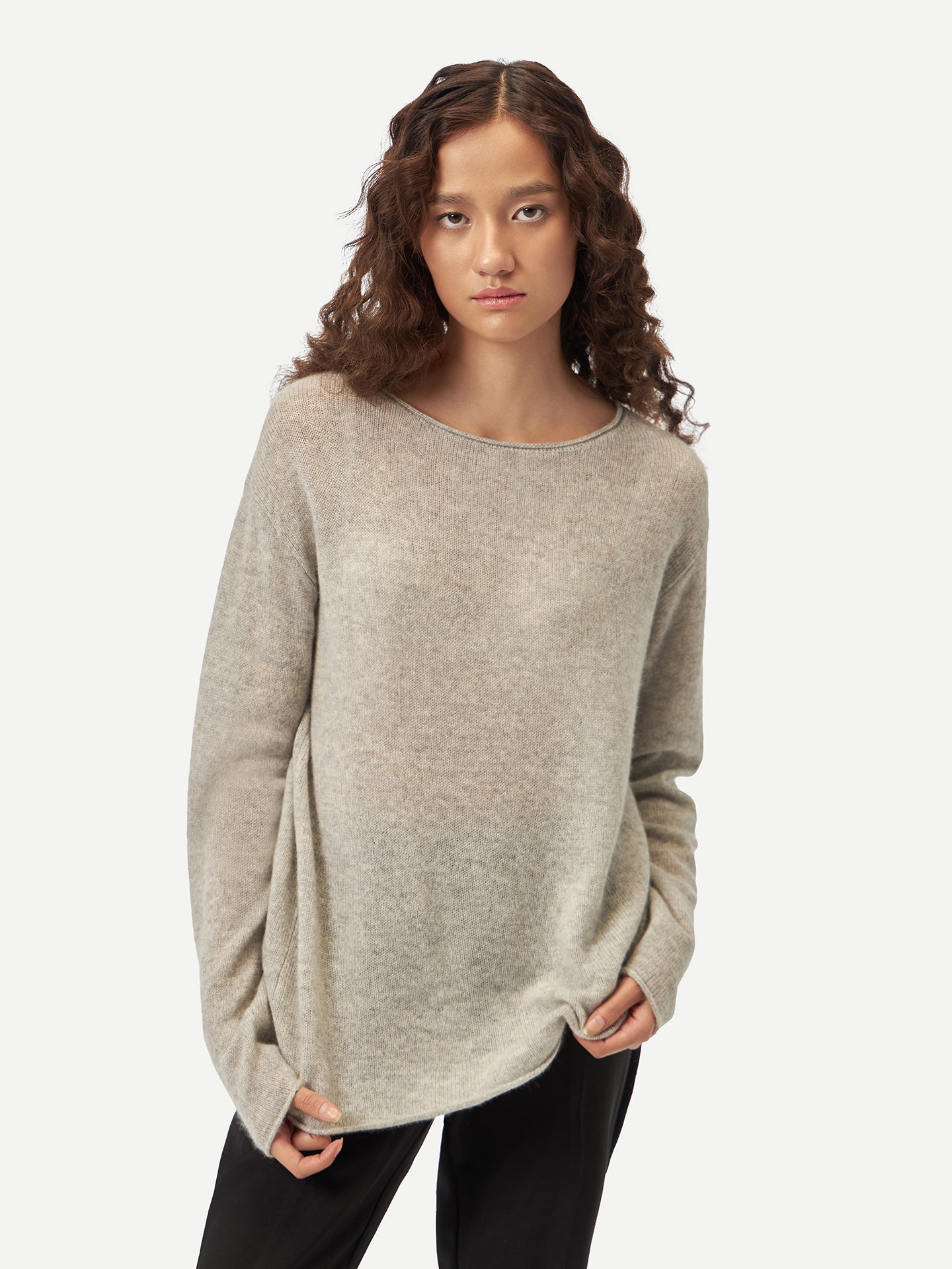 Elegant Cashmere Sweaters for Women