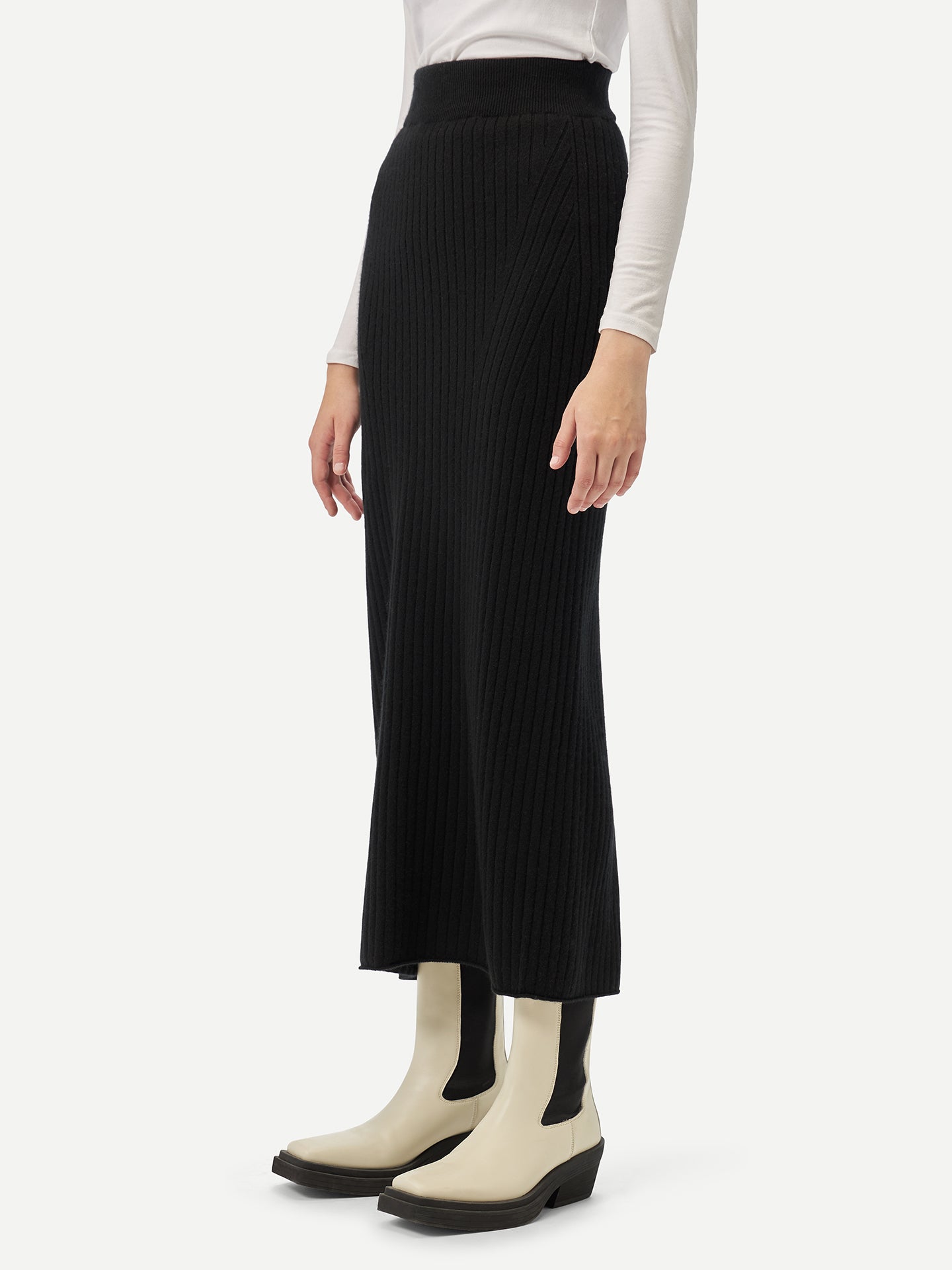 Women's Cashmere Midi Skirt Black - Gobi Cashmere