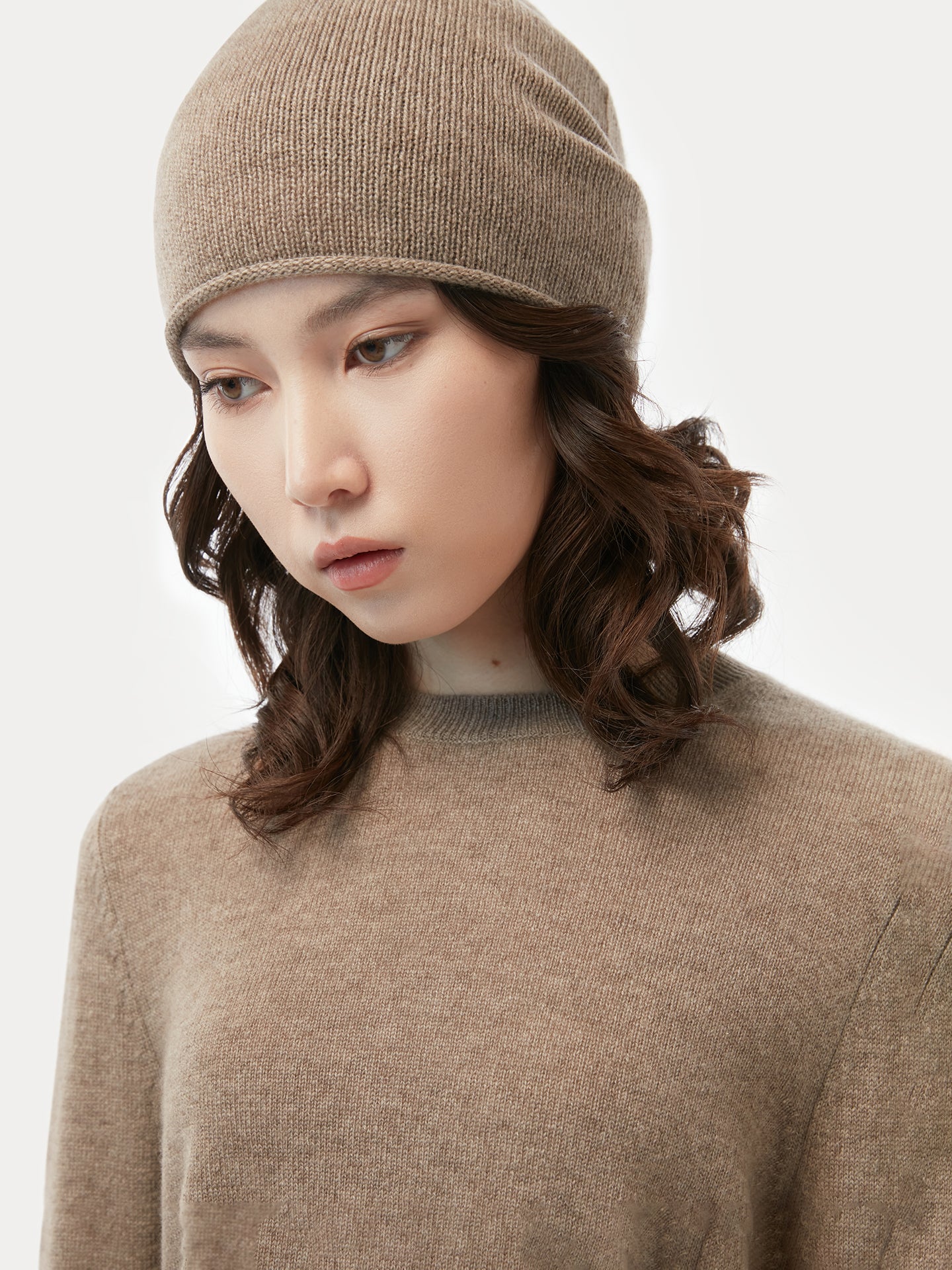 Women's Cashmere $99 Hat & Sweater Set Taupe - Gobi Cashmere