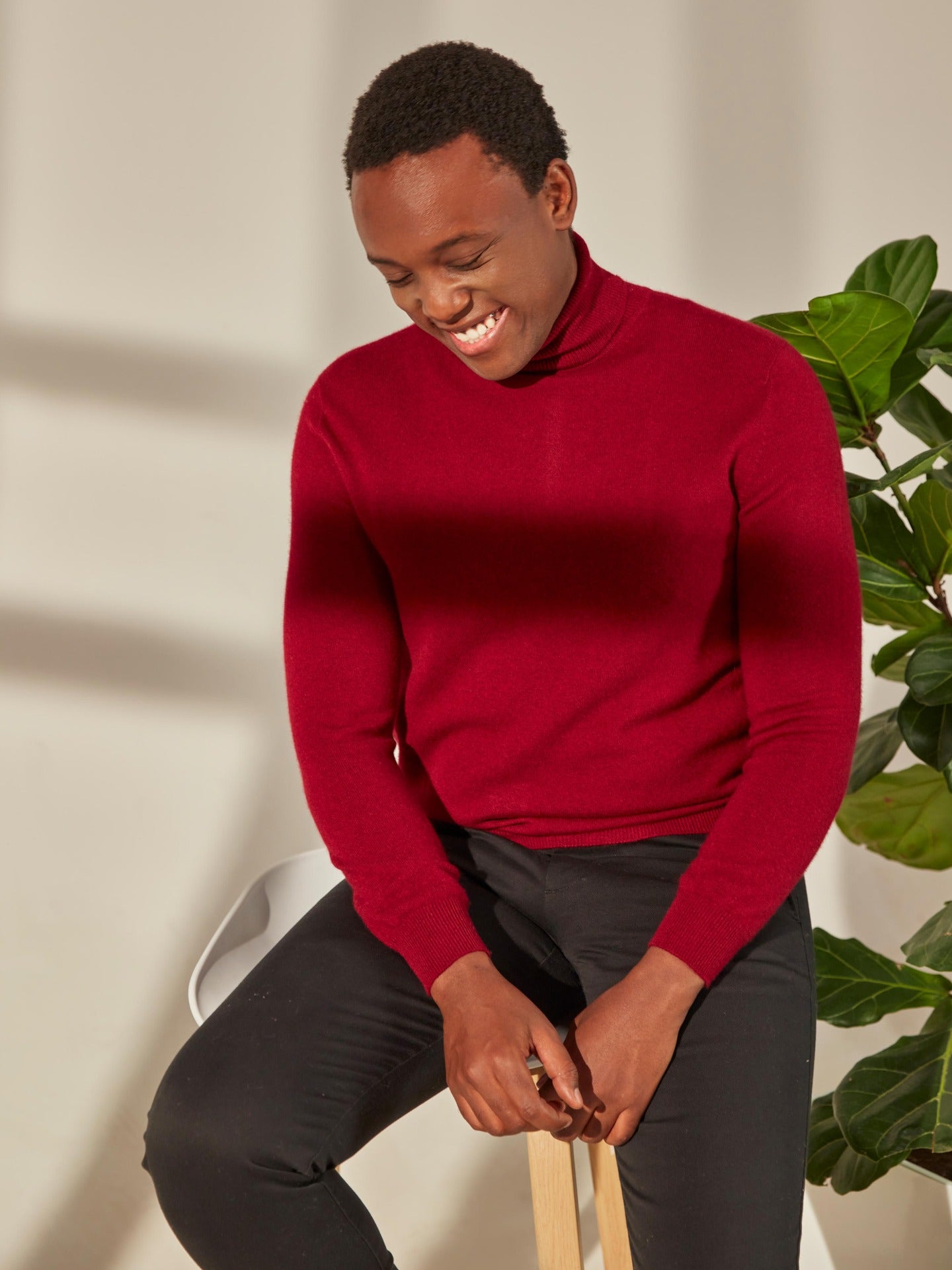 Basic Cashmere Turtle Neck Sweater