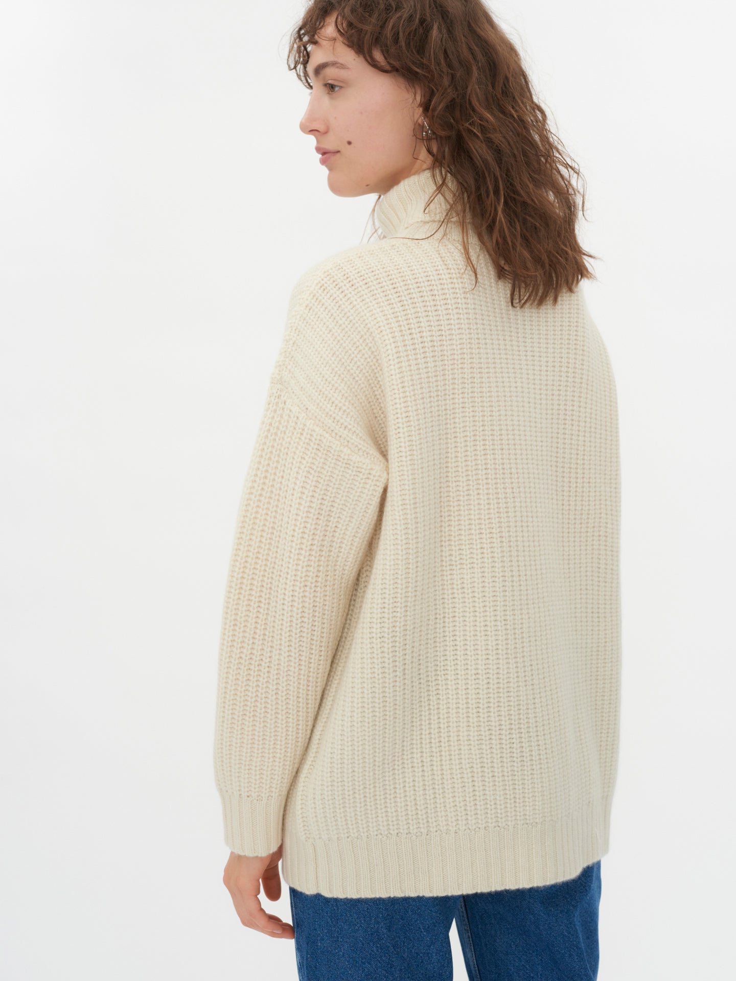 Women's Cashmere Loose Turtle Neck Sweater Taupe - Gobi Cashmere, S / Warm Grey / WK214-183