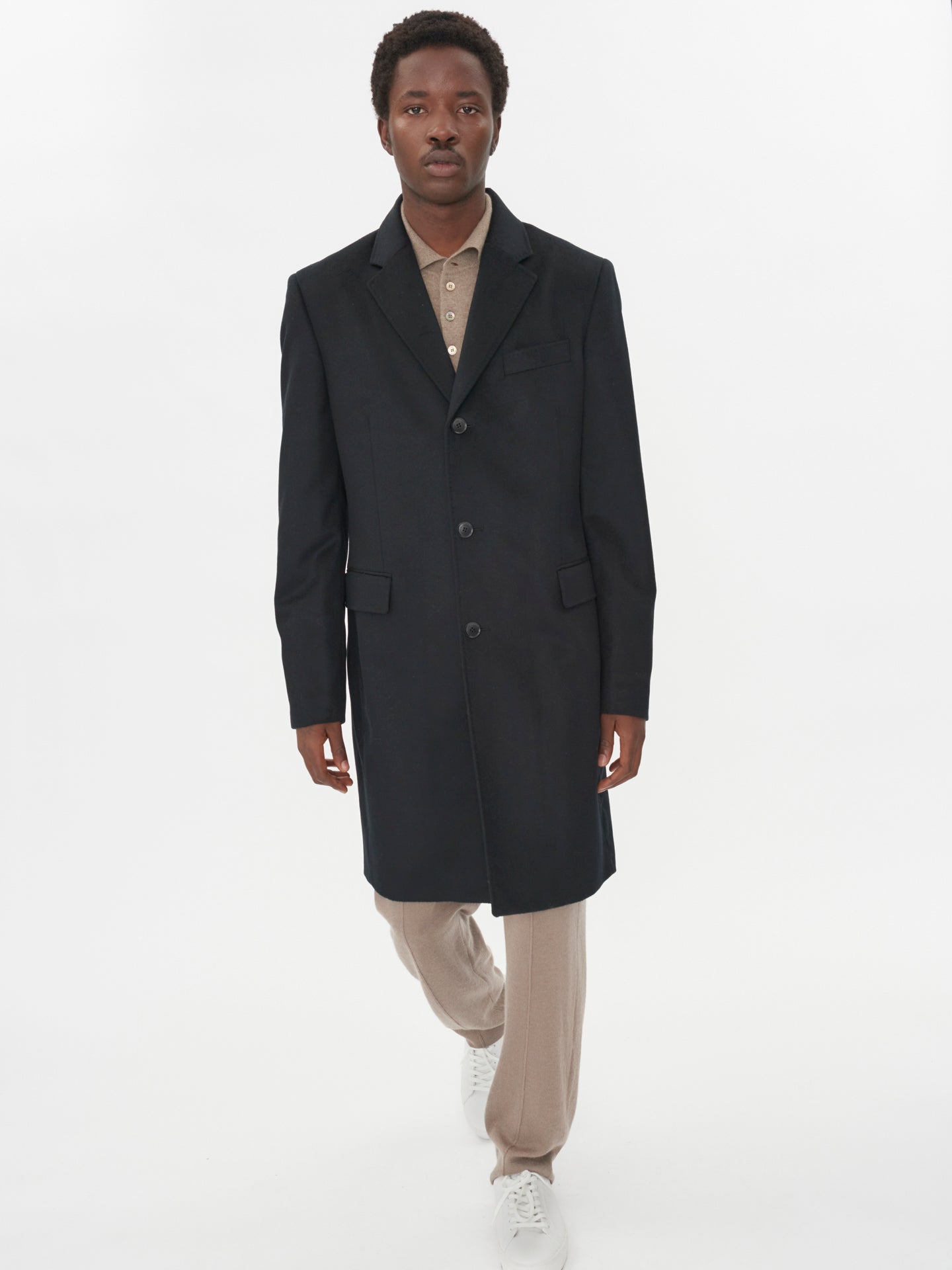 Black Overcoat in Wool Cashmere