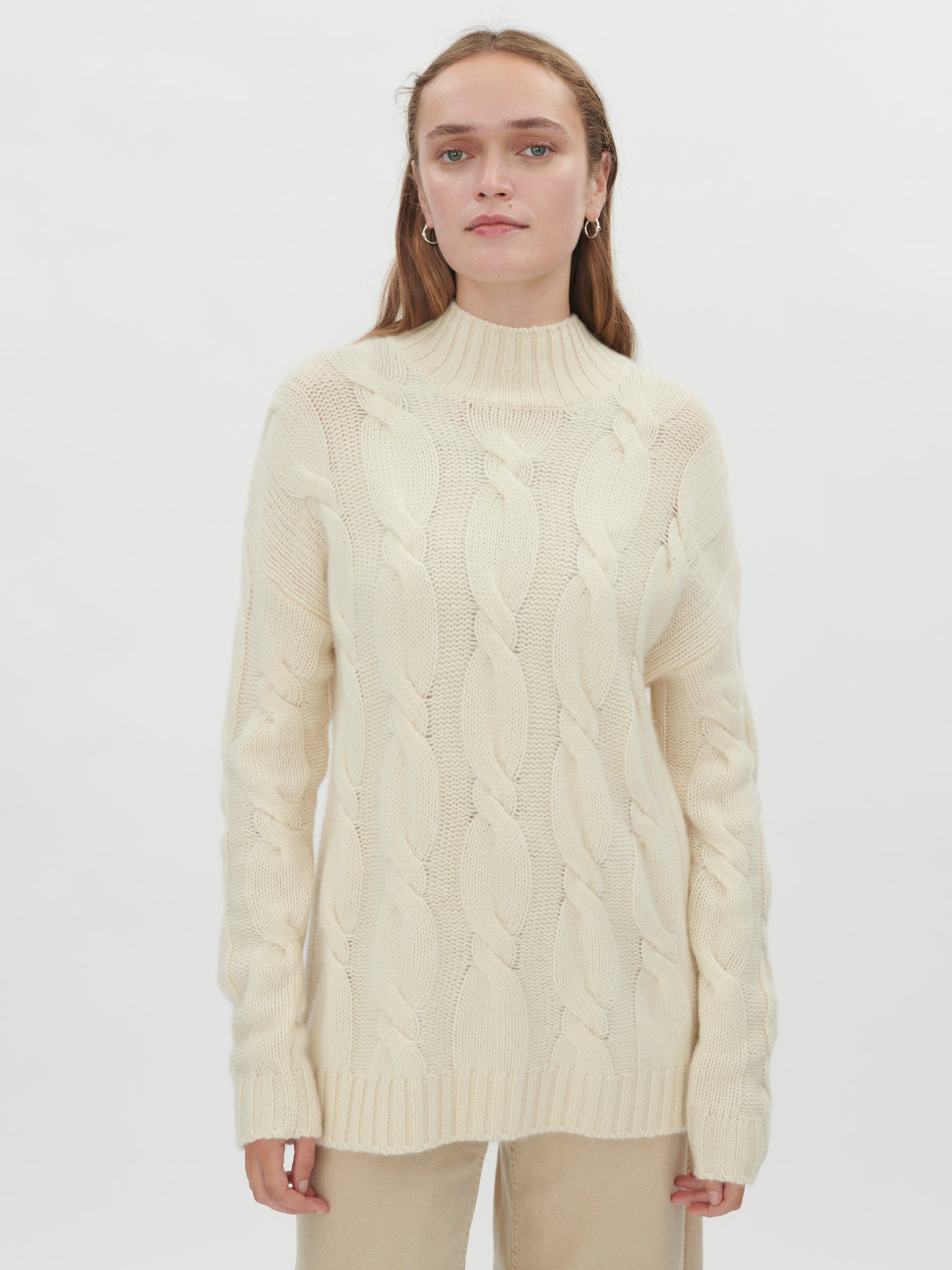 Women's Cashmere Cable Knitted Turtle Neck White - Gobi Cashmere