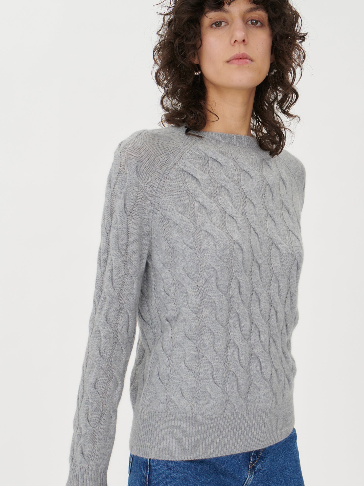 Women's Cashmere Cable Knit Crew Neck Gray - Gobi Cashmere