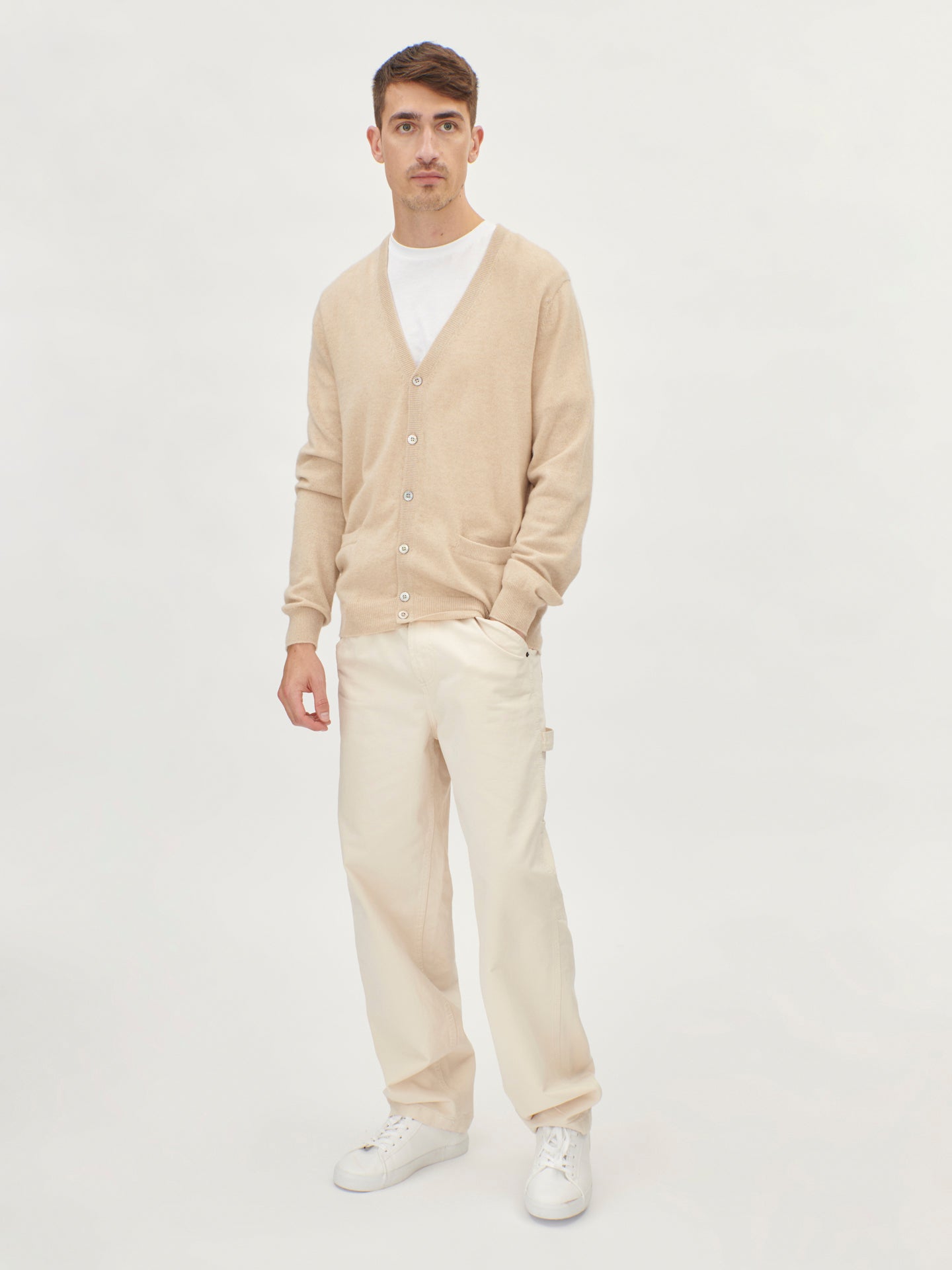 Men's Cashmere V-Neck Cardigan Beige - Gobi Cashmere