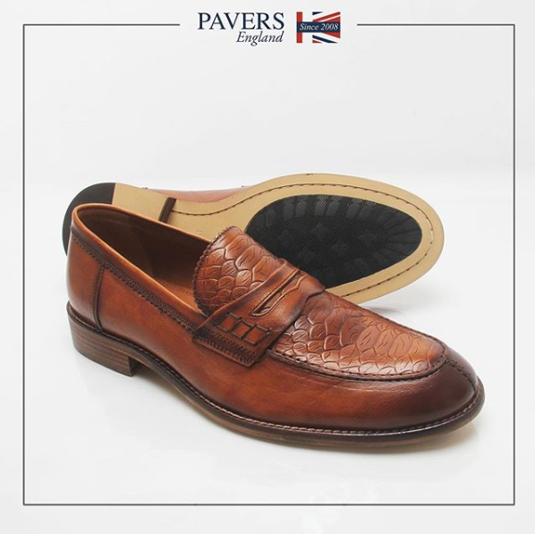 pavers canvas shoes