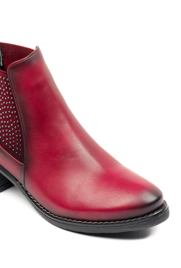 pavers burgundy boots