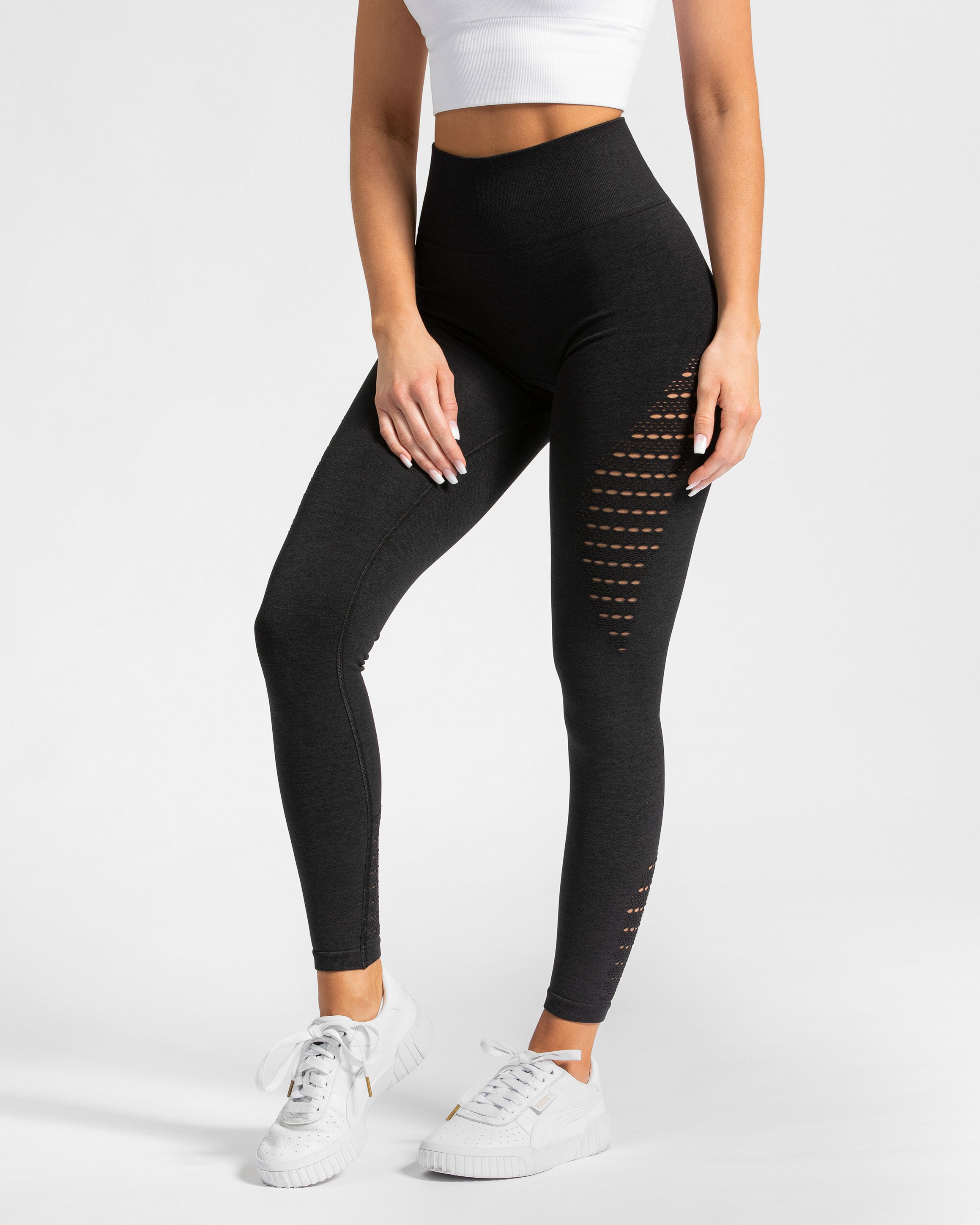 High-Waisted Seamless Mesh Legging - - Fabletics Canada