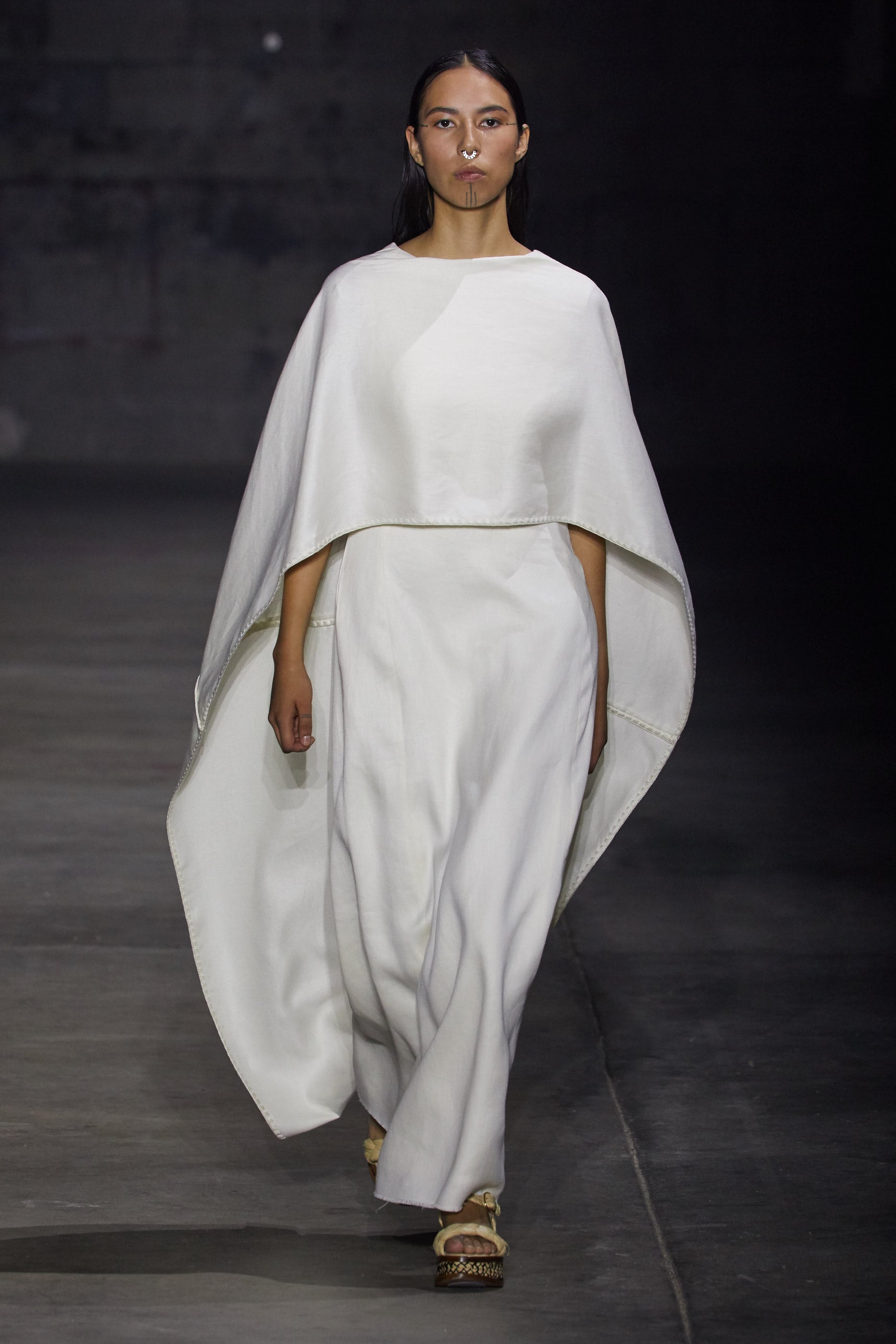 Gabriela Hearst Spring/Summer 2022: Based on Experience