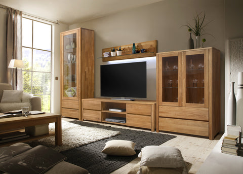 woonkamer meubels van natuurlijk hout 