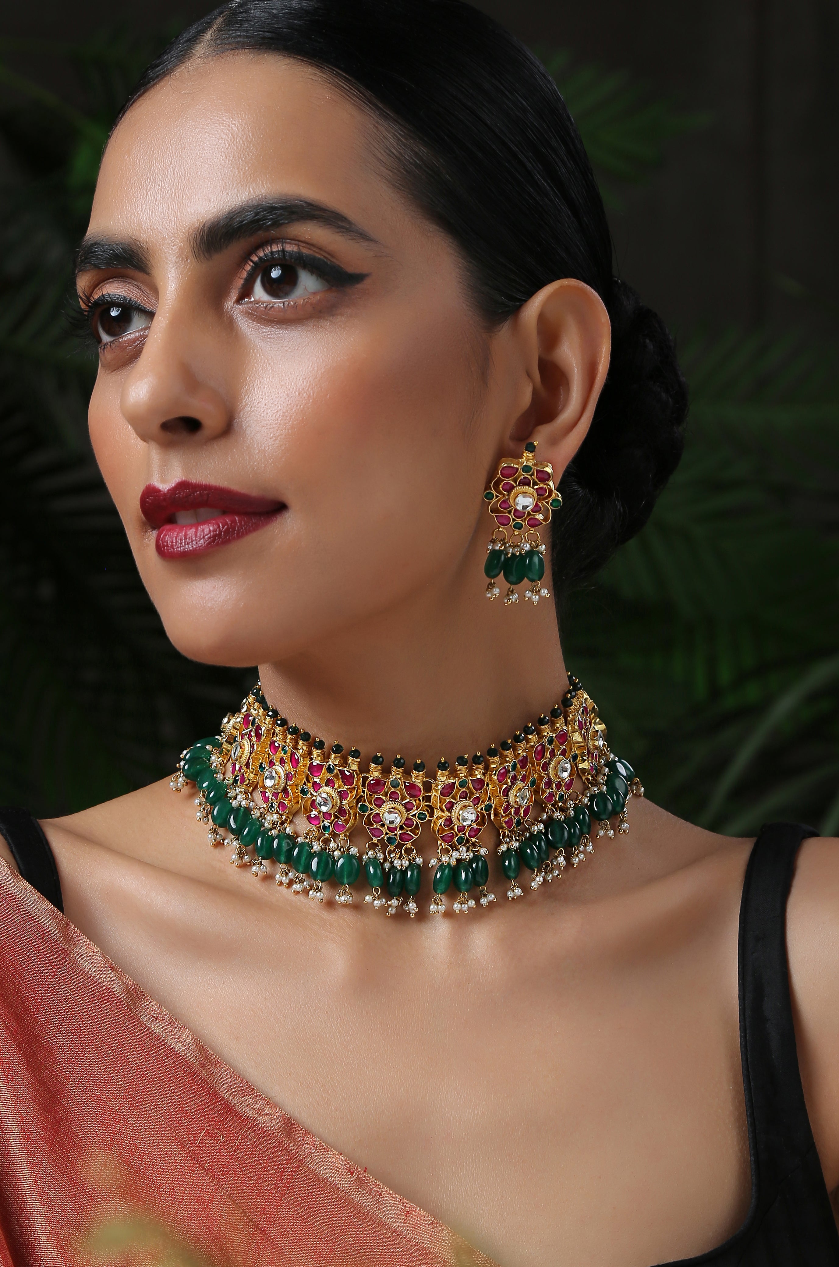 Faazila Red & Green Gold Plated Kundan Choker Necklace Set – Paisley ...