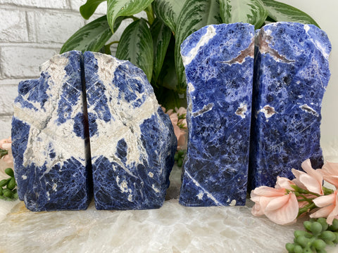 sodalite spiritual meaning