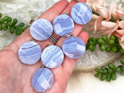 blue lace agate properties