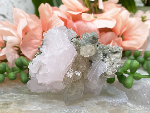 mangano calcite crystal