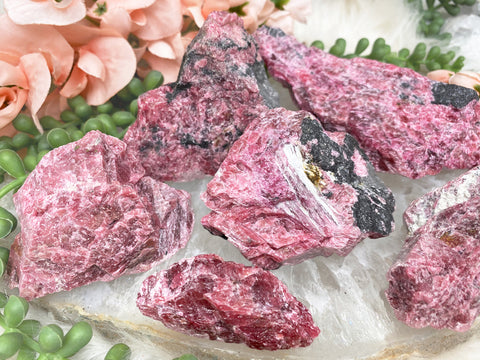 rhodonite properties