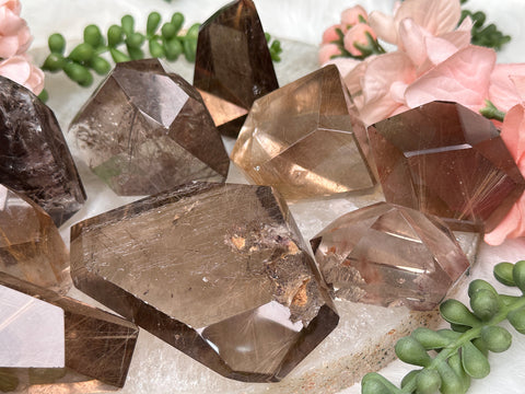 what does smoky quartz do