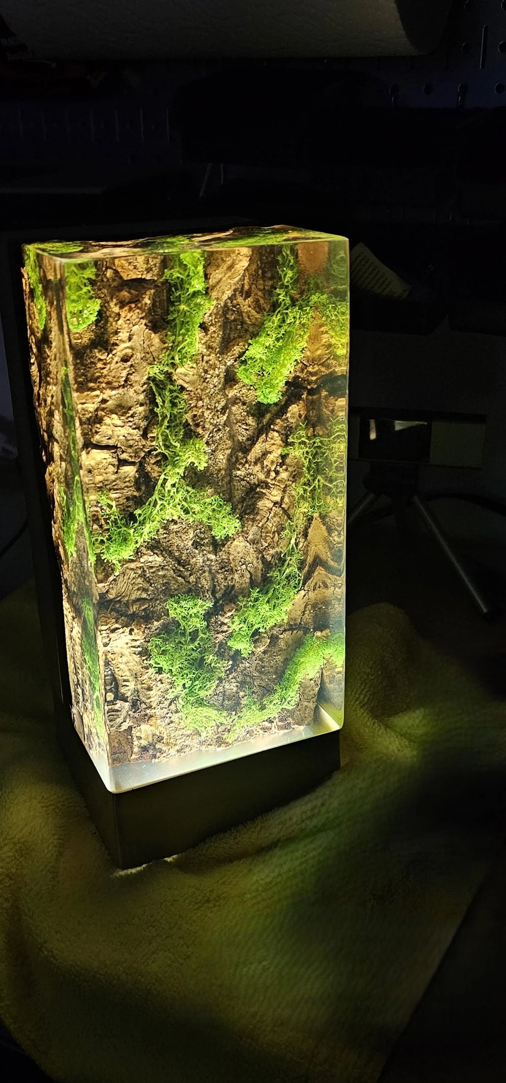 Forest Cube Table Lamp
