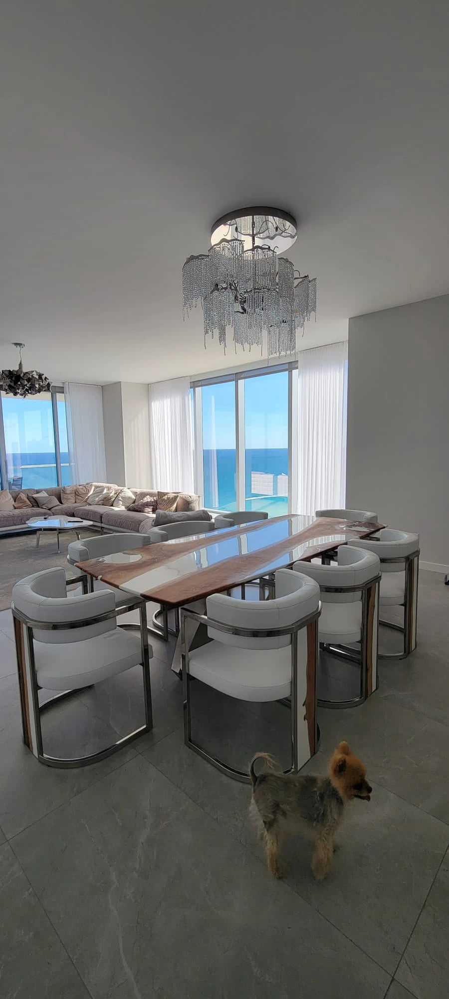 Arditi Collection® - OMPHALE DINING TABLE WITH MATERA DINING CHAIRS