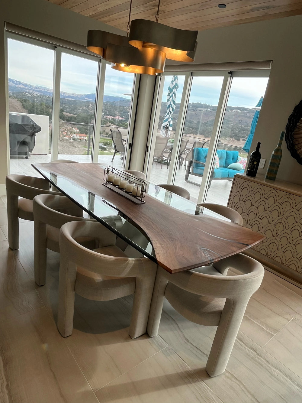 Arditi Collection® - SIGNATURE WALNUT DINING TABLE