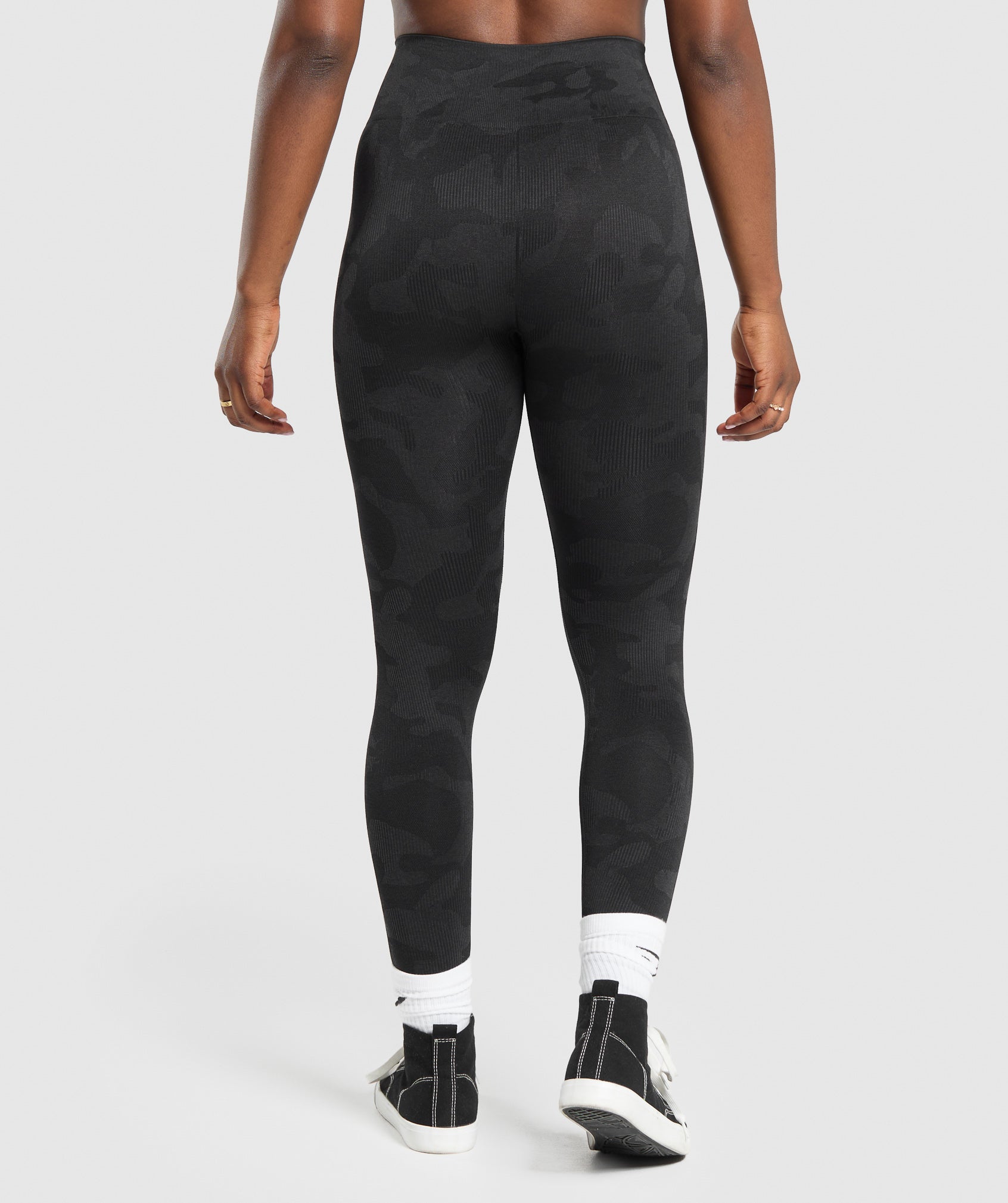 Adapt Camo Seamless Leggings in Black/Asphalt Grey - view 2