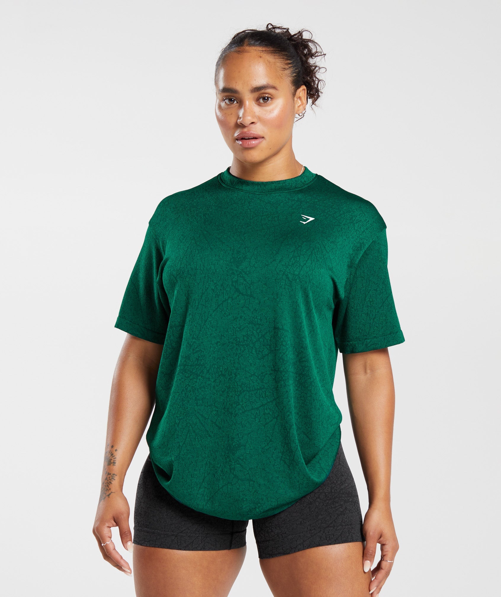 Adapt Pattern Seamless Loose Top in Forest Green/Rich Green - view 1