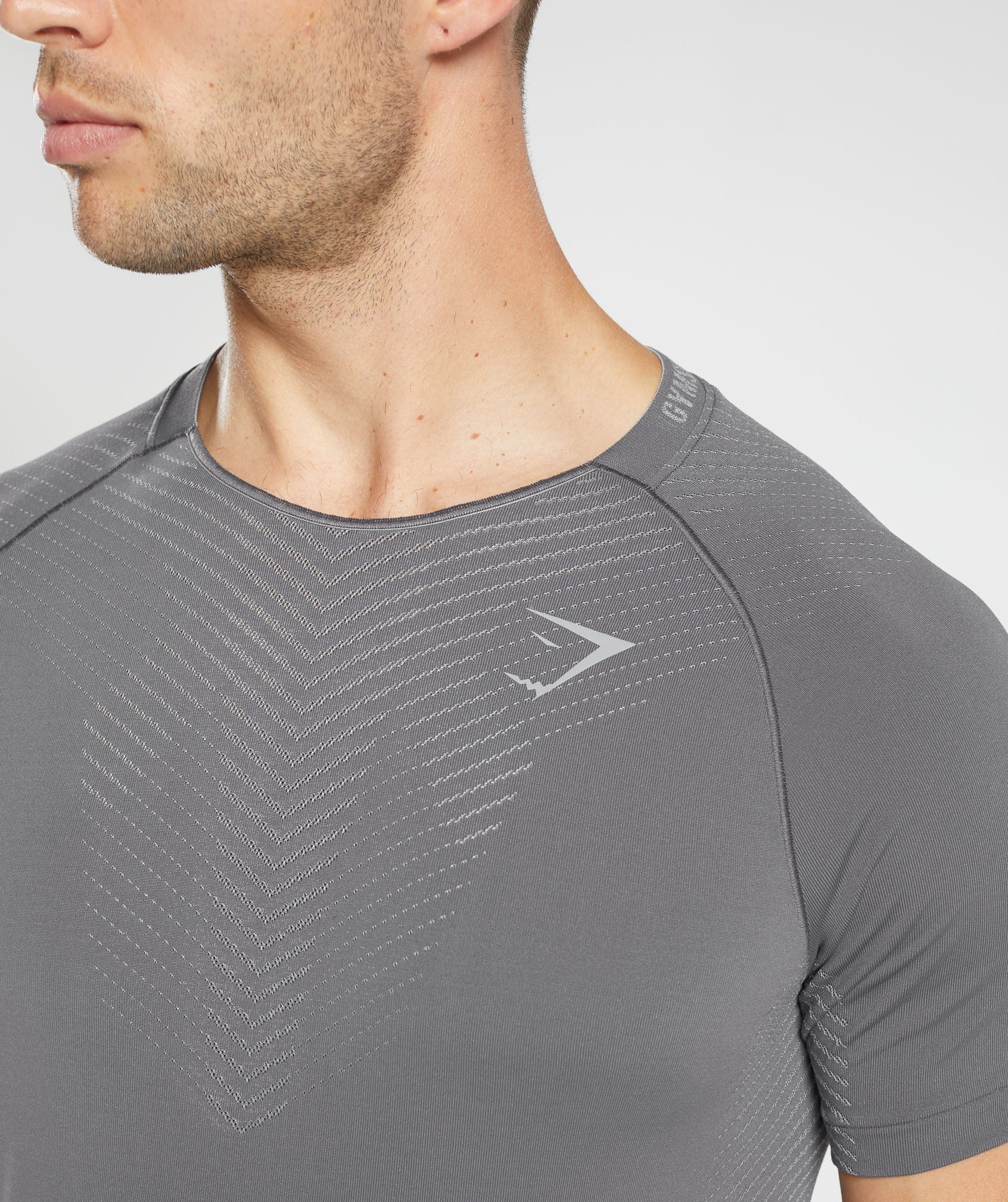 Apex Seamless T-Shirt in Dark Grey/Smokey Grey - view 6