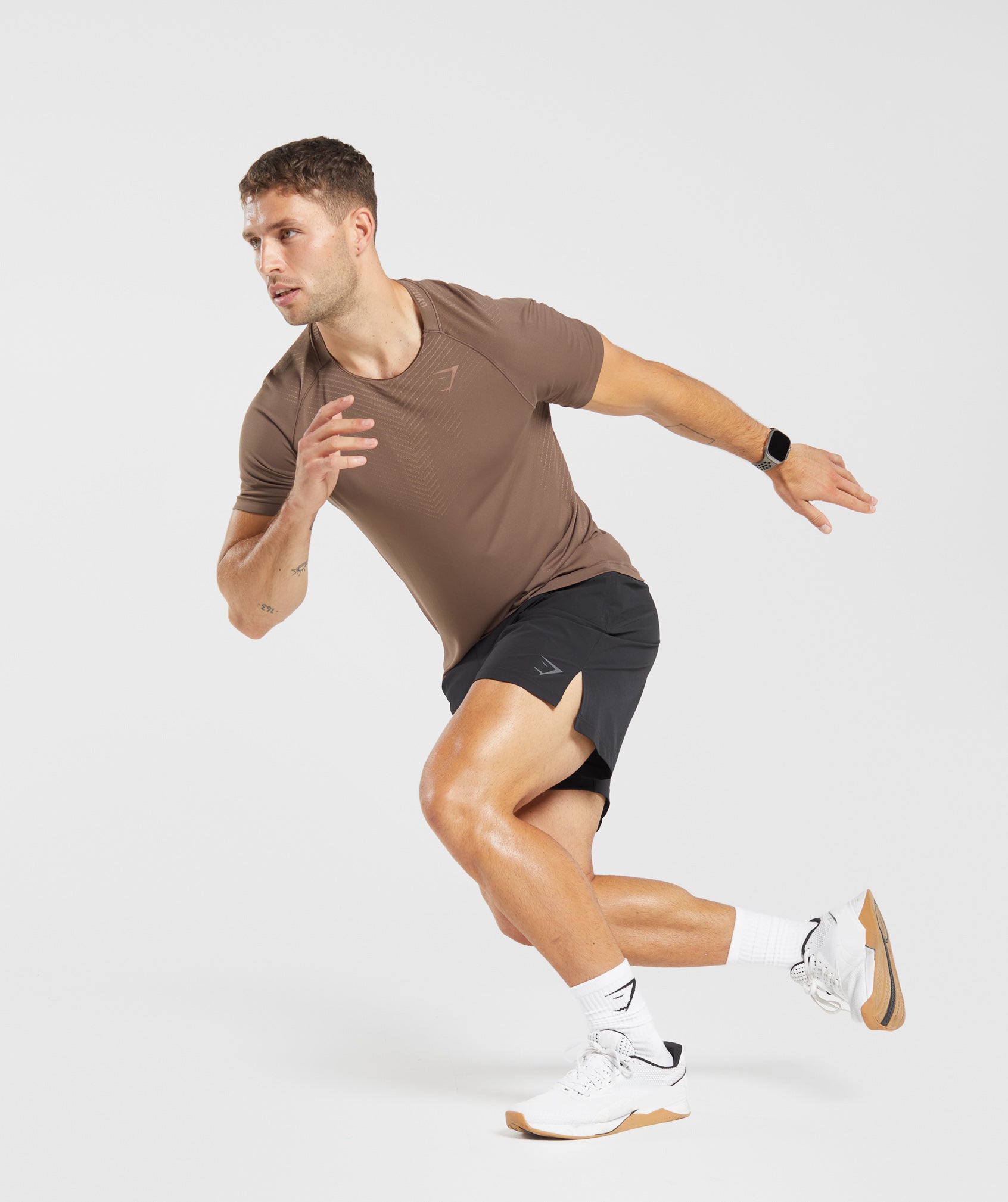 Apex Seamless T-Shirt in Soft Brown/Taupe Brown - view 4