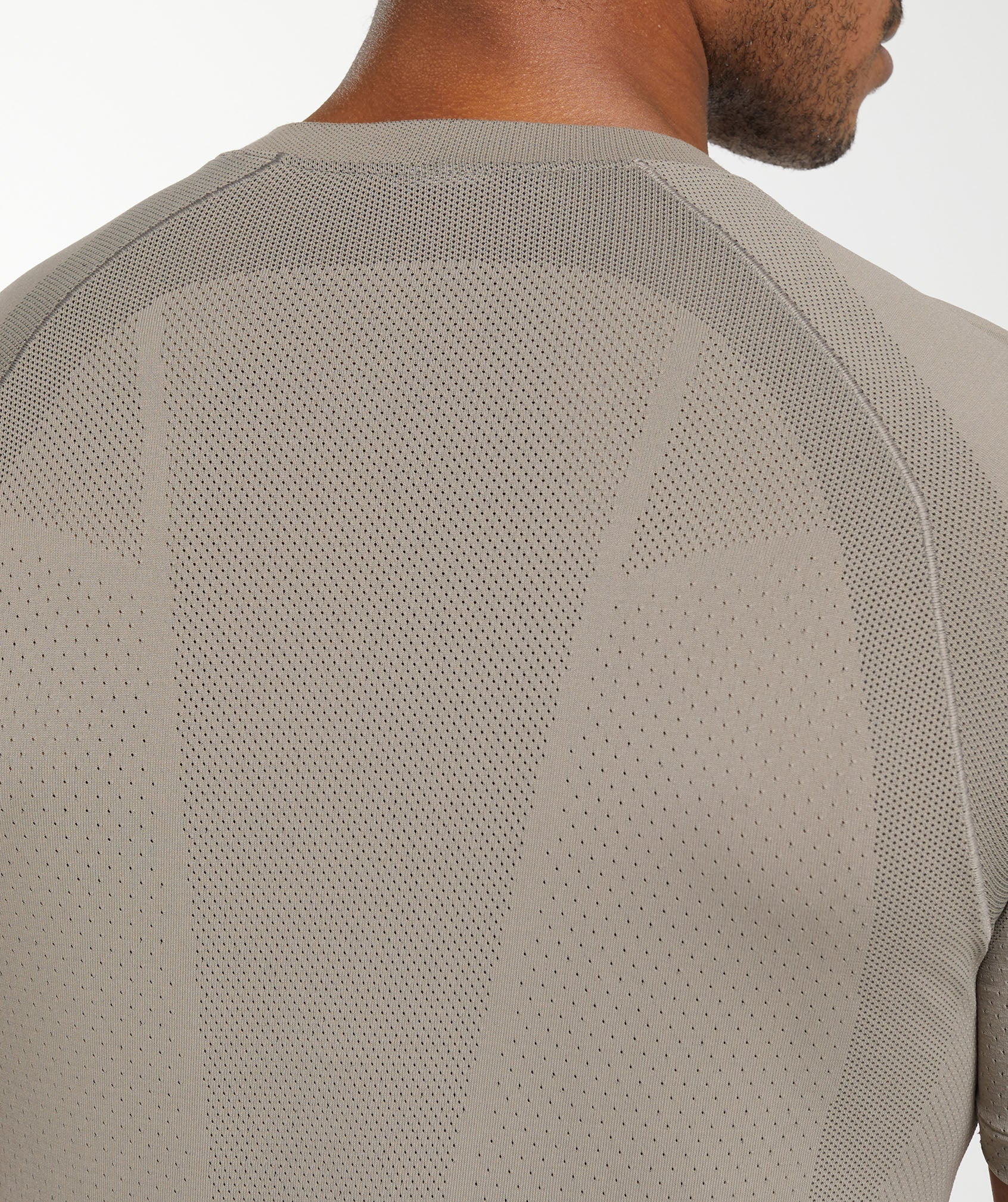 Apex Seamless T-Shirt in Linen Brown/Black - view 6