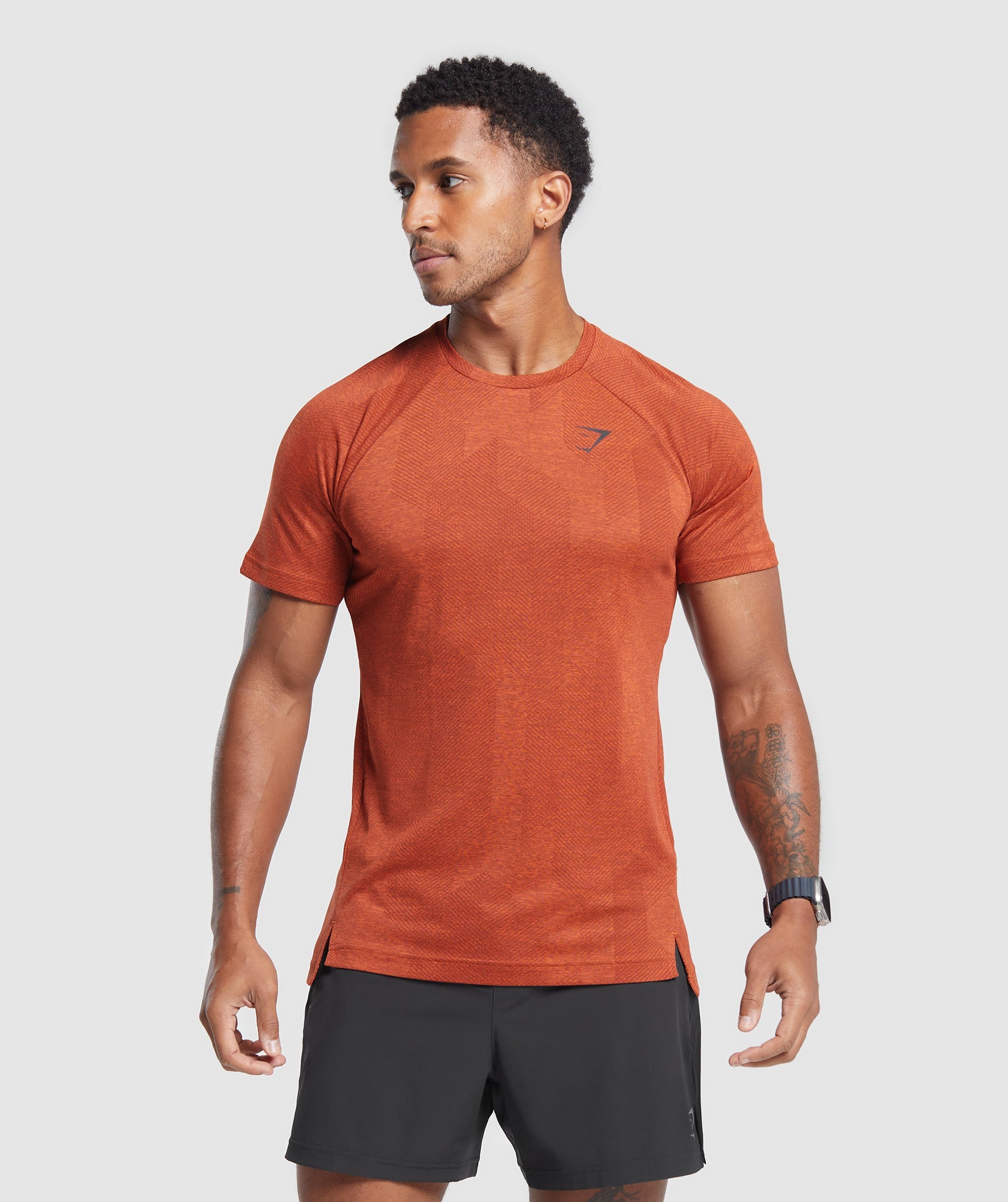 Apex T-Shirt in Rust Orange/Rust Brown