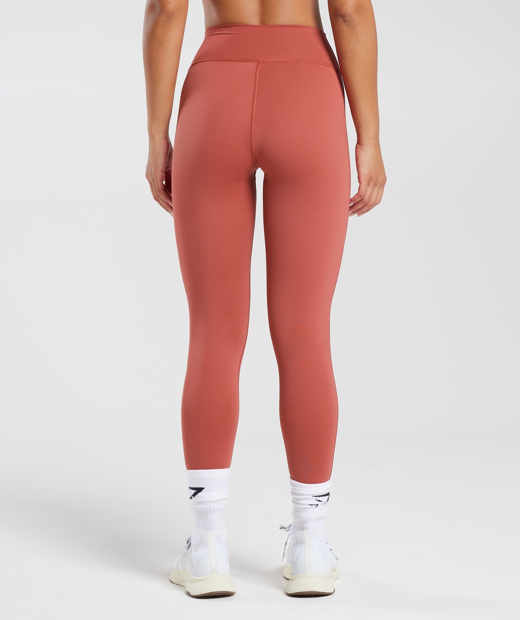 Elevate Leggings in Rust Red - view 2