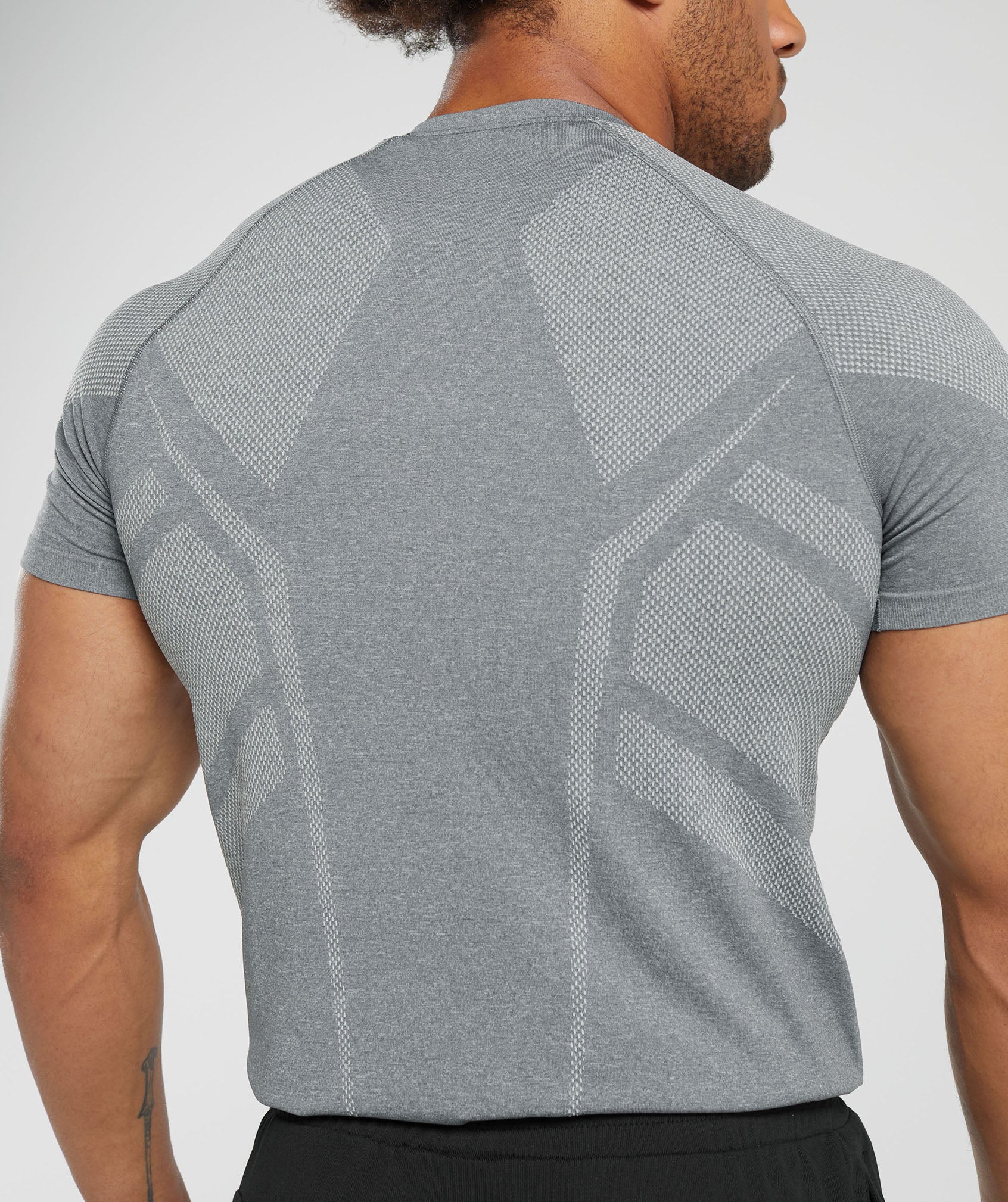 Elite Seamless T-Shirt in Pitch Grey/Light Grey - view 5