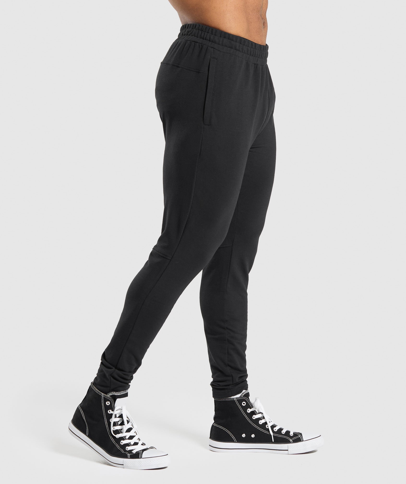 Essential Muscle Joggers in Black - view 3