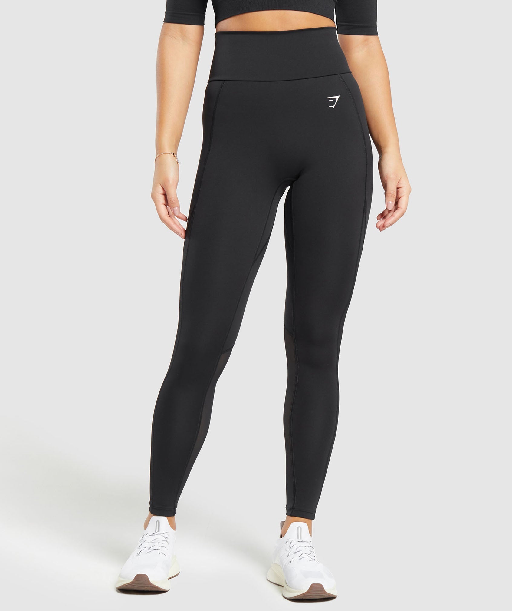 Shiny High Waist Pocket Legging black - Sports leggings - FITTwear.co.uk