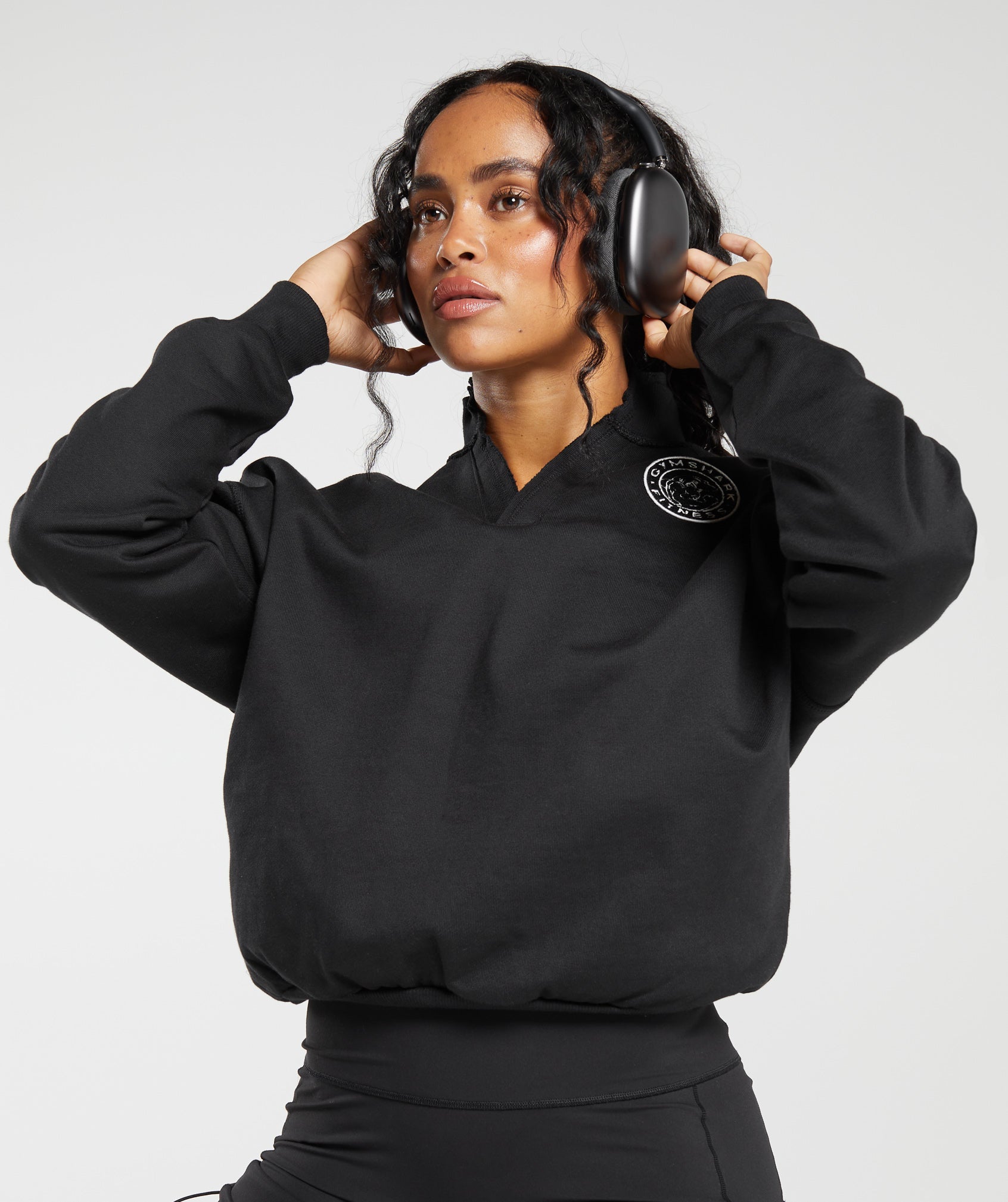 Legacy Oversized Sweatshirt in Black - view 6