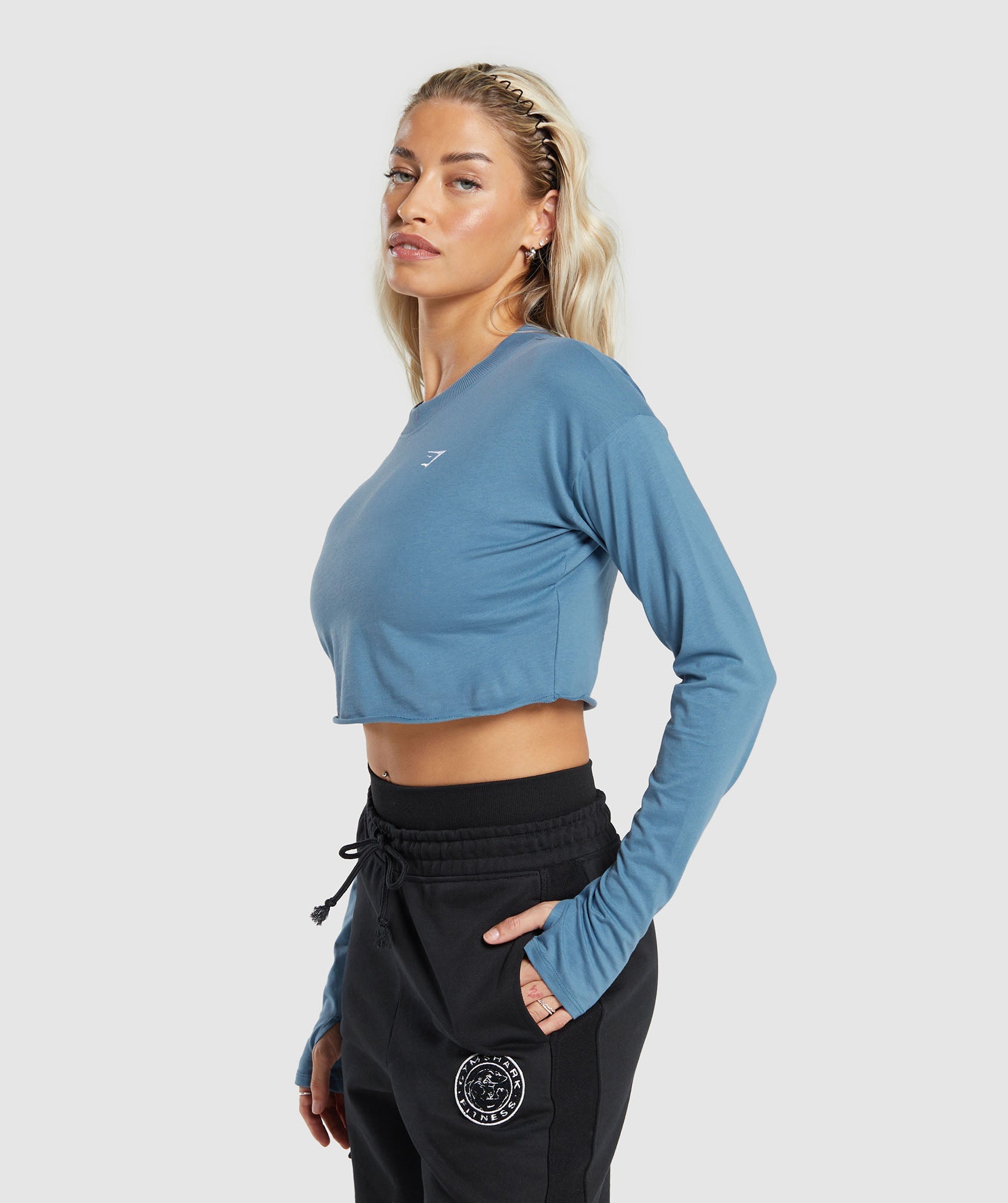 Lifting Long Sleeve Crop Top in Faded Blue - view 3