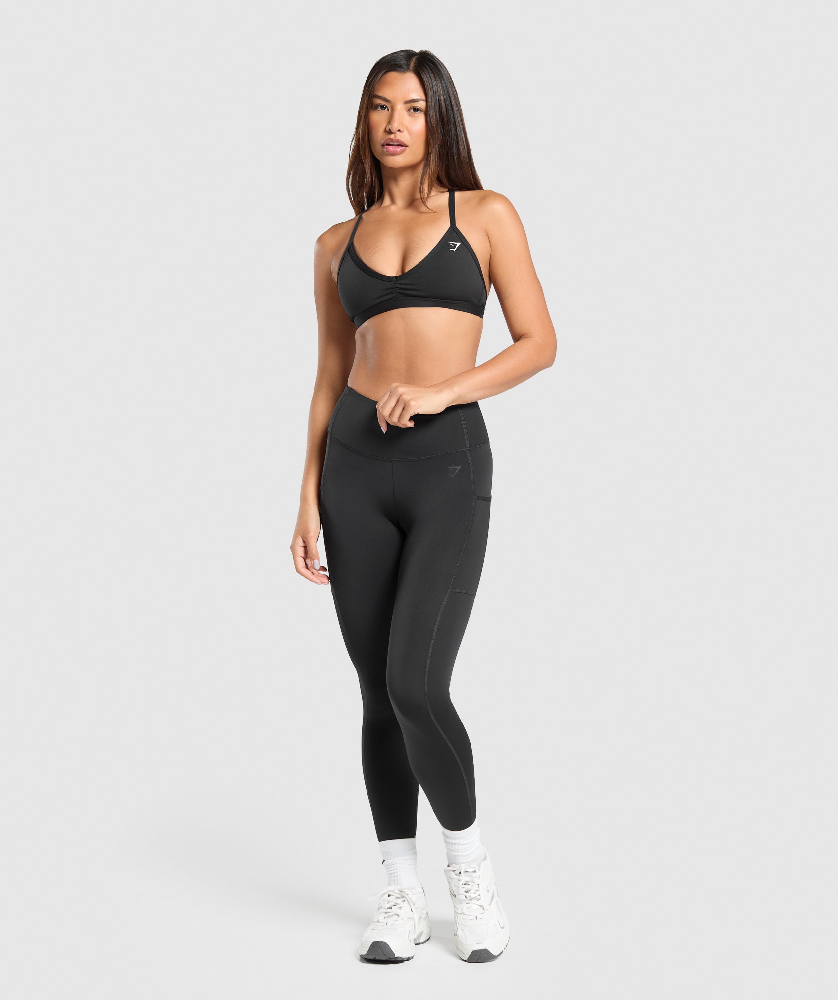 Minimal Sports Bra in Black - view 4