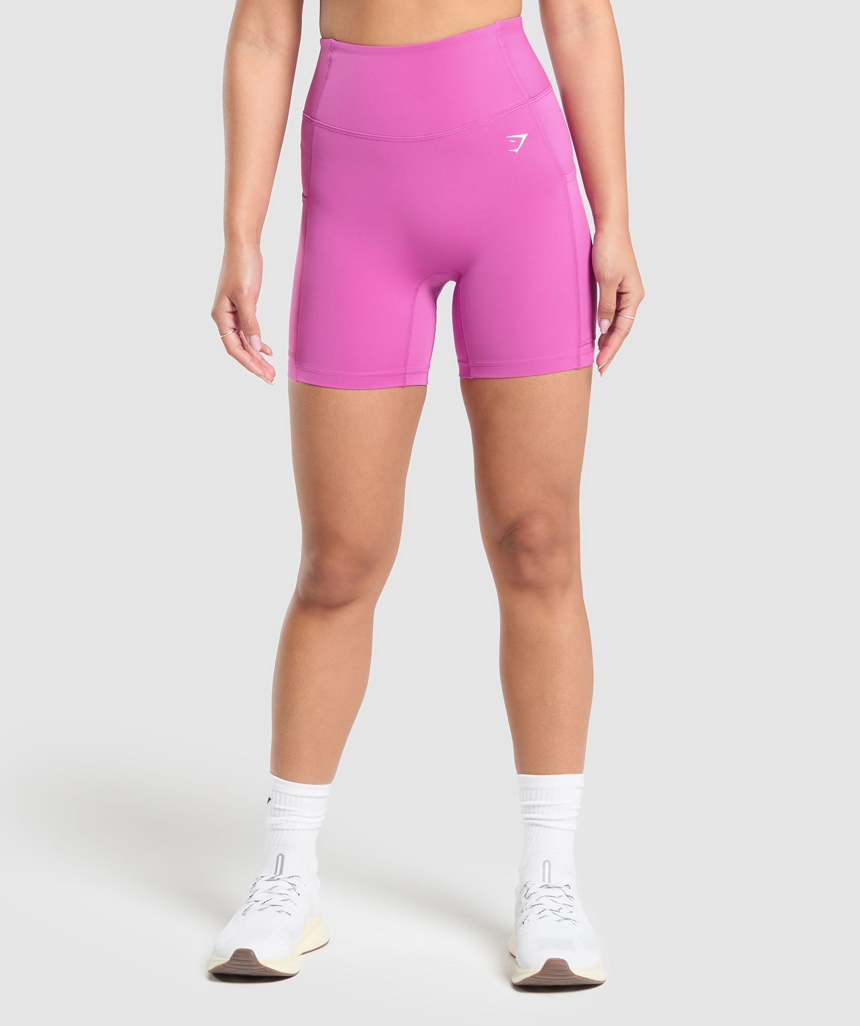 Pocket Shorts in Shelly Pink - view 2