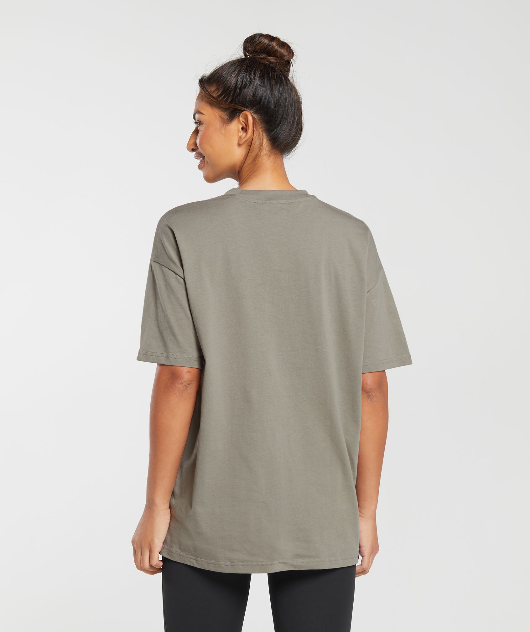 Training Oversized T-Shirt in Linen Brown - view 2