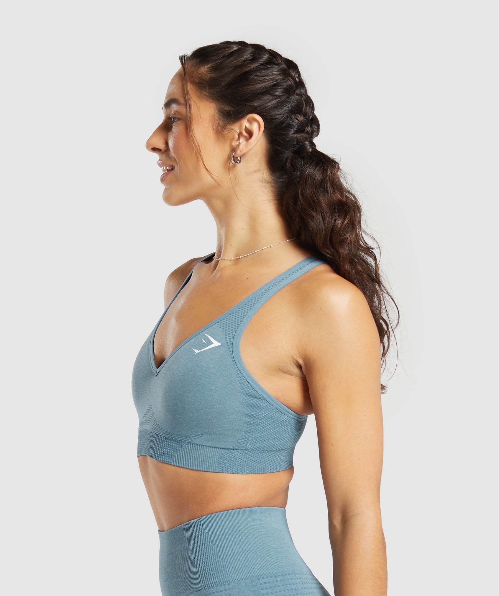 Vital Seamless V Neck Sports Bra in Faded Blue Marl - view 3