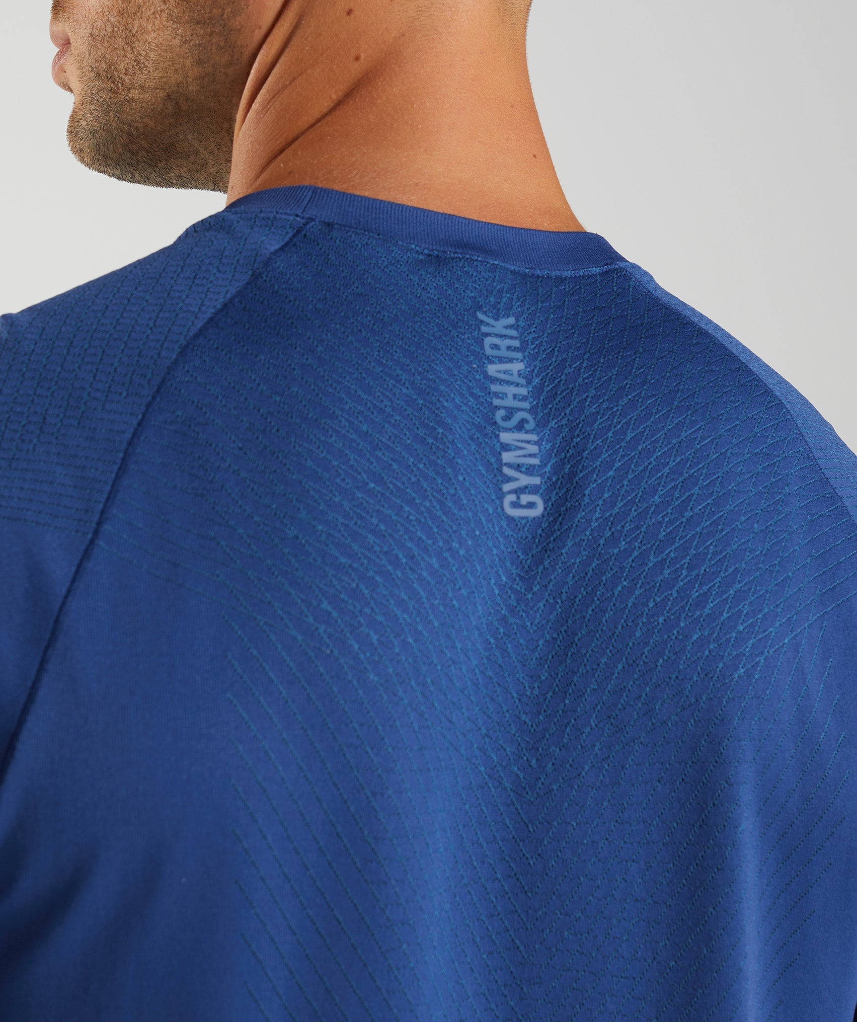 Apex Seamless T-Shirt in Stellar Blue/Lakeside Blue - view 5
