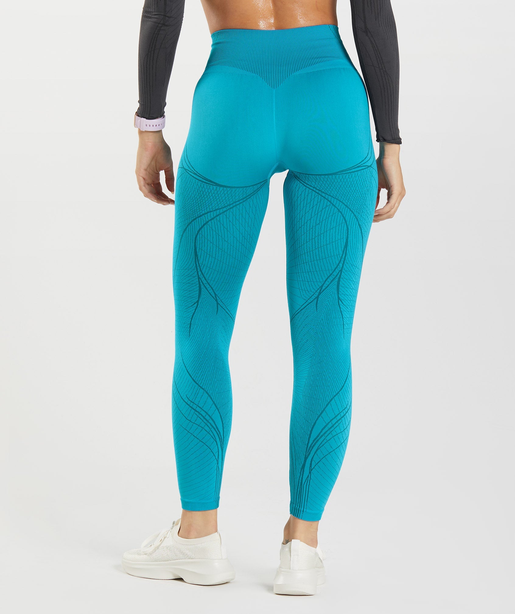 Apex Seamless Leggings in Shark Blue/Atlantic Blue - view 2