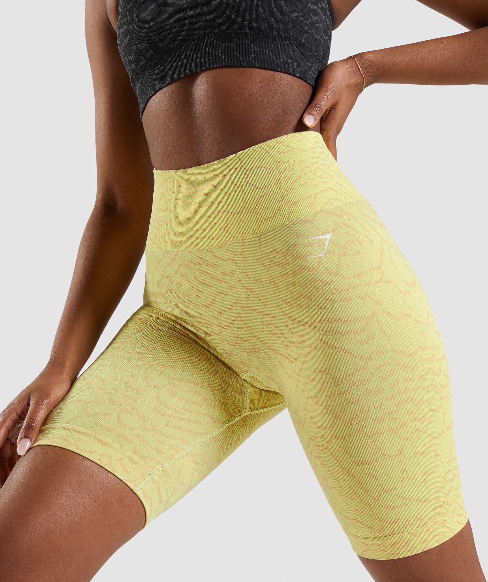 GYMSHARK Women´s Adapt Animal Seamless Leggings, Tights Colour: Yellow  (Hybrid); Size: XS : : Fashion