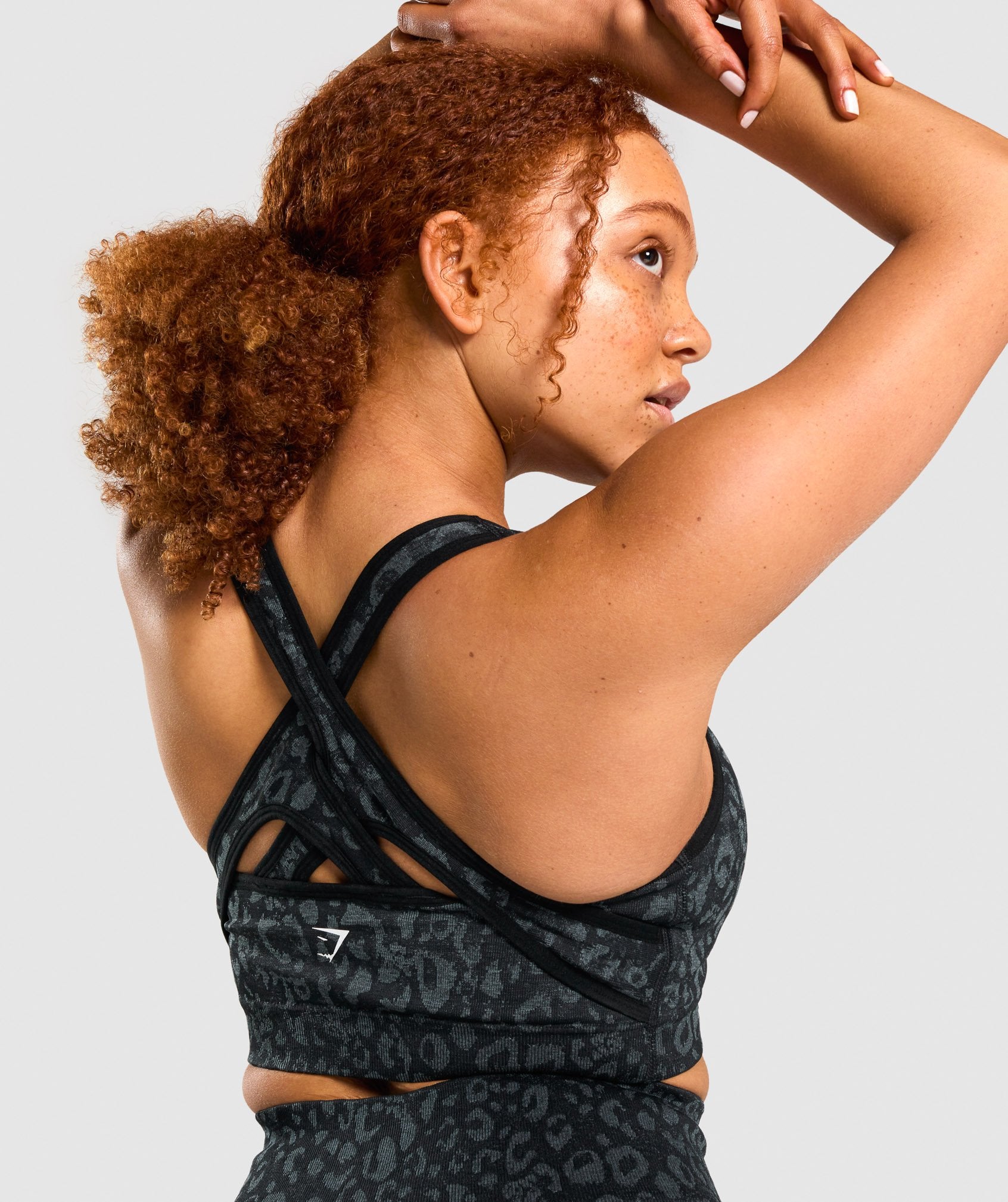 Adapt Animal Seamless Sports Bra in Black