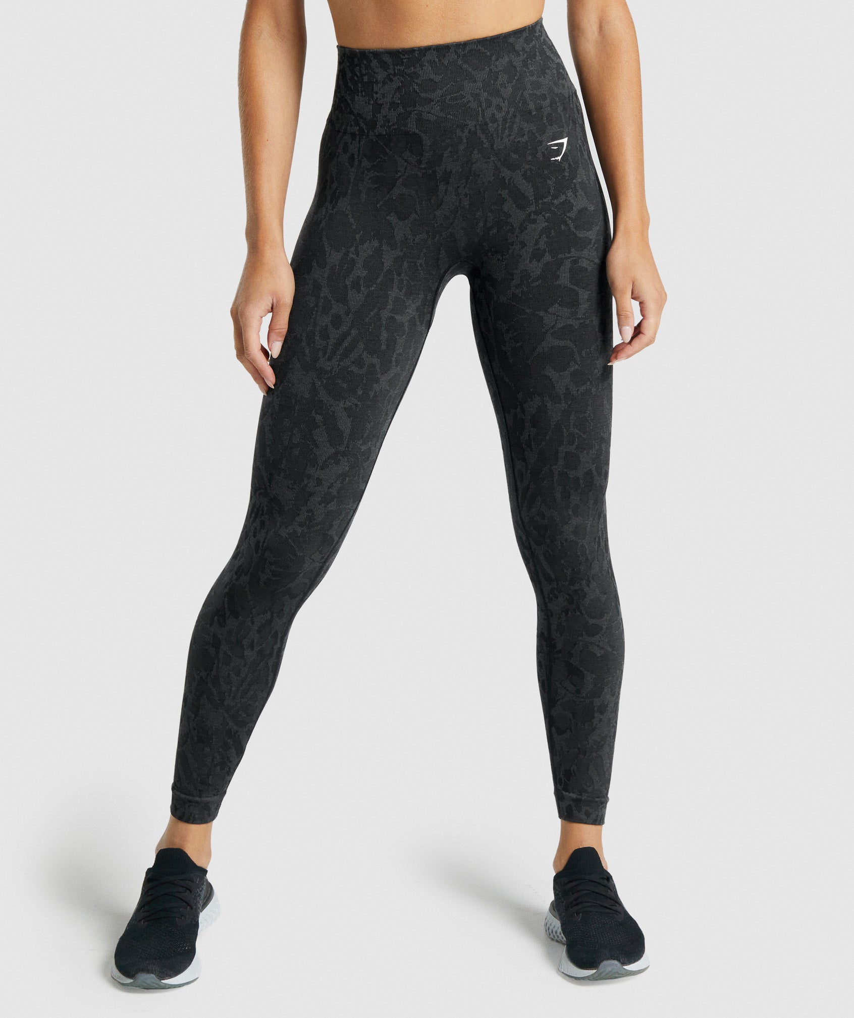 Gymshark Adapt Animal Black Butterfly Seamless Legging's Size Extra Small