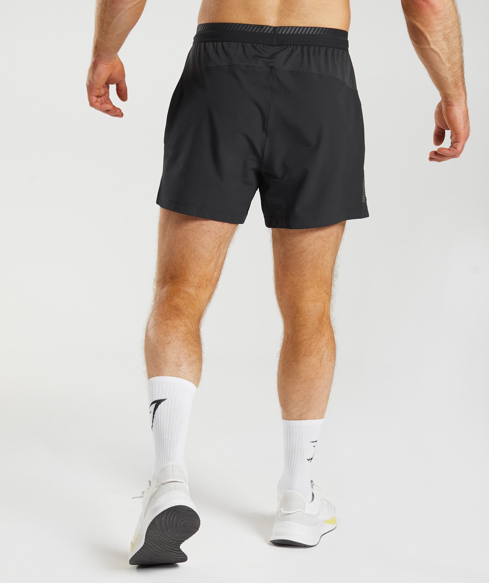 Apex 5" Hybrid Shorts